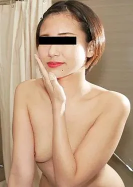 10musume 10-102123-01 Real face amateur: Not only her shaved pussy, but also her face… Soppin amateur Not only the shaved, but also the face as it was born … ?