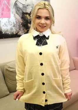 Kin8tengoku KI-3855 Co-worker’s Daughter Vol2 / Ellie Show The Temptation Of A Colleague’s Daughter The Daughter Of A Colleague I Met For The First Time In A Long Time Is Now An Adult Vol2 Ellie / Ellie